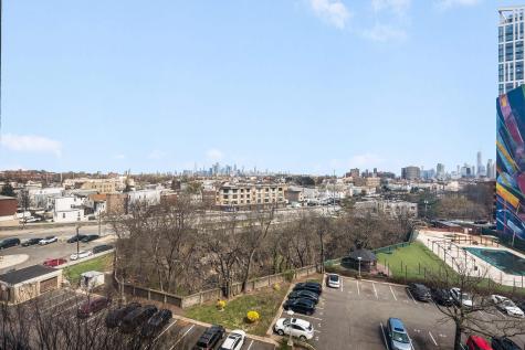 201 Street Pauls Avenue Jersey City NJ 07306