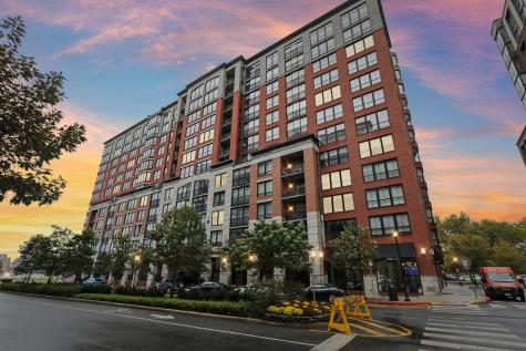 1025 Maxwell Lane Hoboken NJ 07030