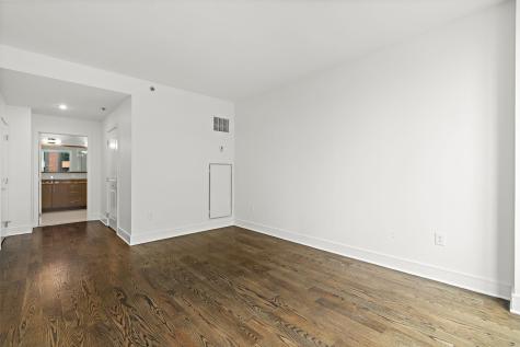 1100 Maxwell Lane Hoboken NJ 07030