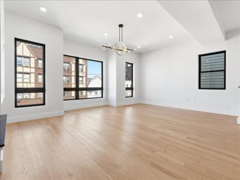 81 Lexington Avenue Jersey City NJ 07304