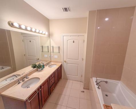2113 Windsor Park Court Englewood NJ 07631