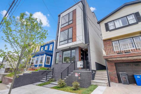 82 Pamrapo Avenue Jersey City NJ 07305