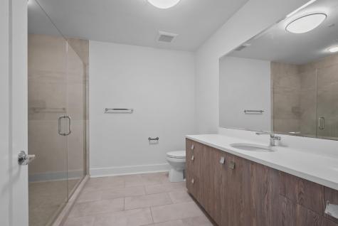 150 Henley Place Weehawken NJ 07086