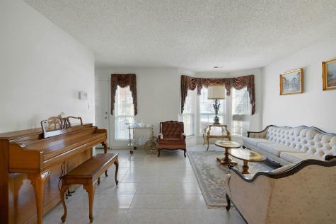32 Cedar Street Jersey City NJ 07305
