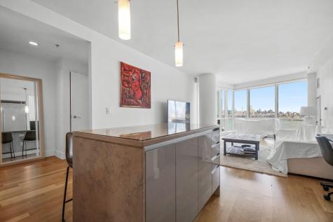 77 Hudson Street Jersey City NJ 07302