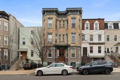207 Ogden Avenue Jersey City NJ 07307
