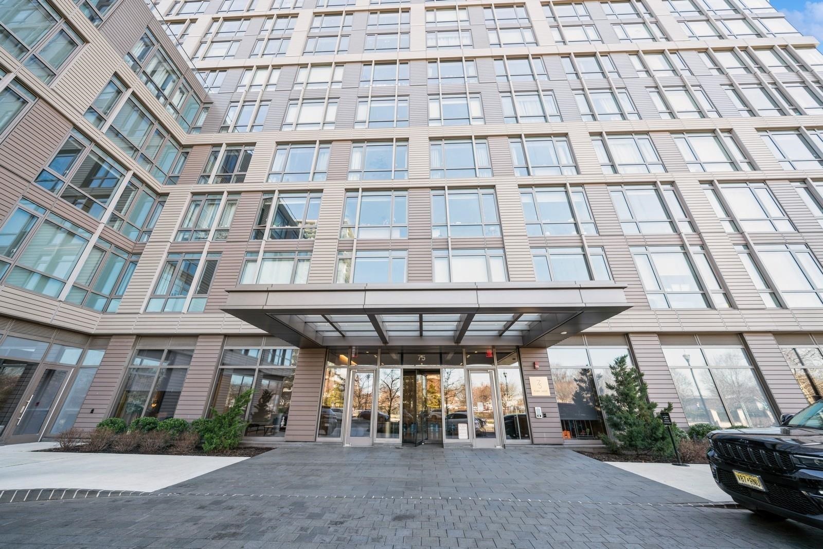 75 Park Lane South Jersey City NJ 07310
