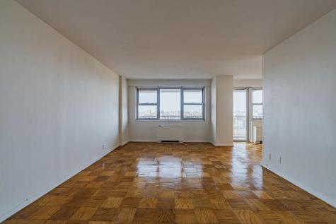6600 Boulevard East West New York NJ 07093