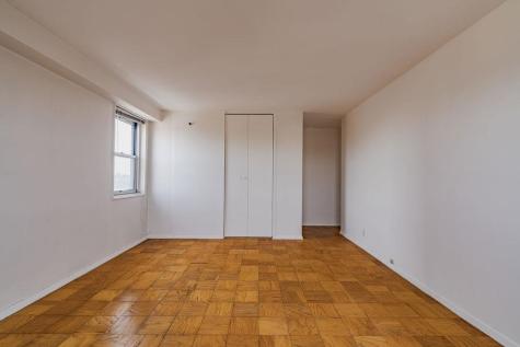 6600 Boulevard East West New York NJ 07093