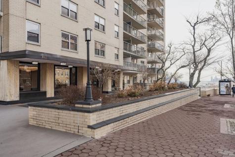 6600 Boulevard East West New York NJ 07093