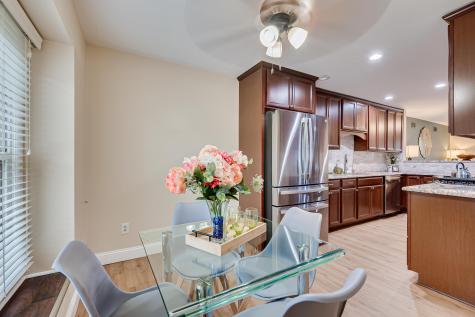 138 Oakmont Court Edison NJ 08820