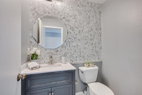 138 Oakmont Court Edison NJ 08820
