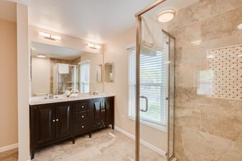 138 Oakmont Court Edison NJ 08820