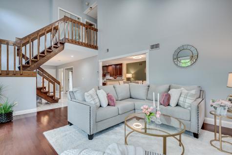 138 Oakmont Court Edison NJ 08820