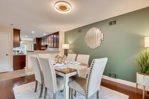 138 Oakmont Court Edison NJ 08820