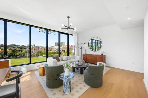 387 8th Street Jersey City NJ 07302