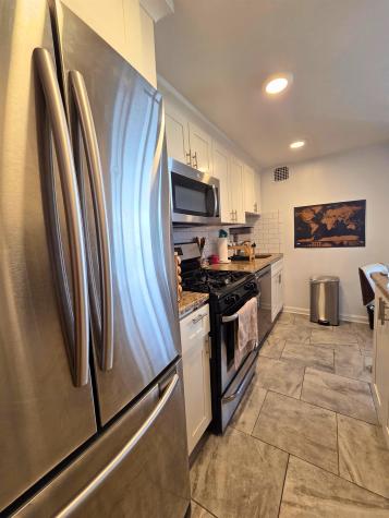 6040 Boulevard East West New York NJ 07093-3825