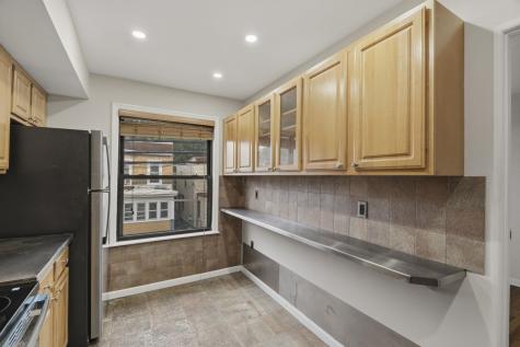 416 68th Street Guttenberg NJ 07093