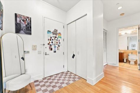 4 Beacon Way Jersey City NJ 07304