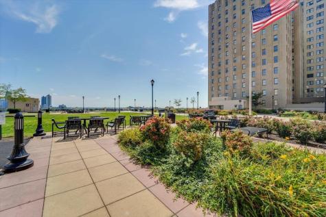 4 Beacon Way Jersey City NJ 07304