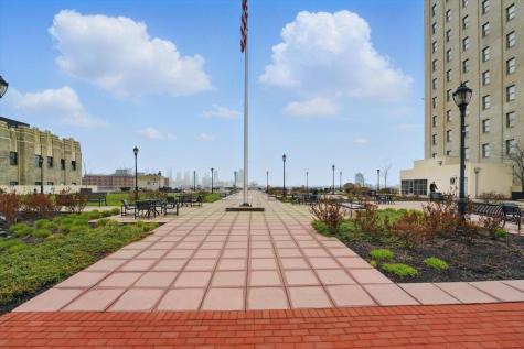 4 Beacon Way Jersey City NJ 07304