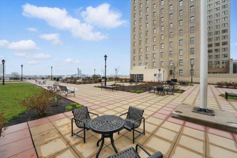 4 Beacon Way Jersey City NJ 07304