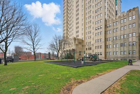 4 Beacon Way Jersey City NJ 07304