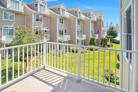 425 Newburgh Court West New York NJ 07093