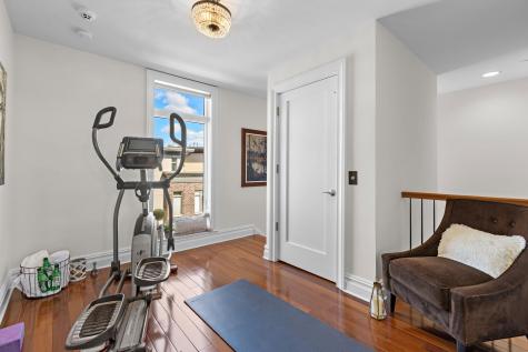 3 Oxford Landing Weehawken NJ 07086