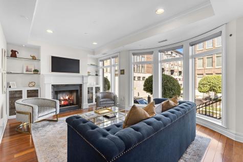 3 Oxford Landing Weehawken NJ 07086