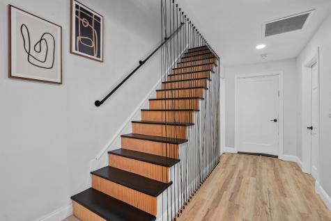 4B Cove Lane North Bergen NJ 07047