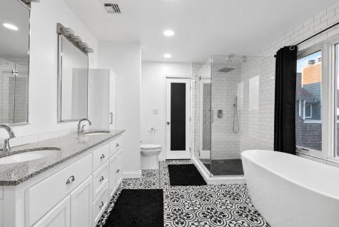 4B Cove Lane North Bergen NJ 07047