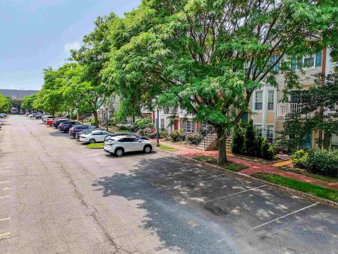 33 Holly Street Jersey City NJ 07305