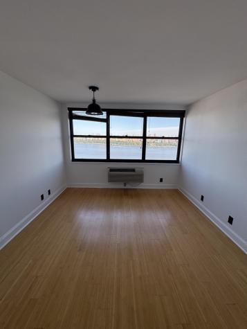 7004 Boulevard East Guttenberg NJ 07093