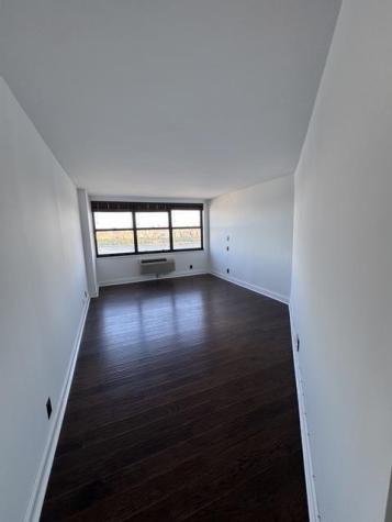 7004 Boulevard East Guttenberg NJ 07093