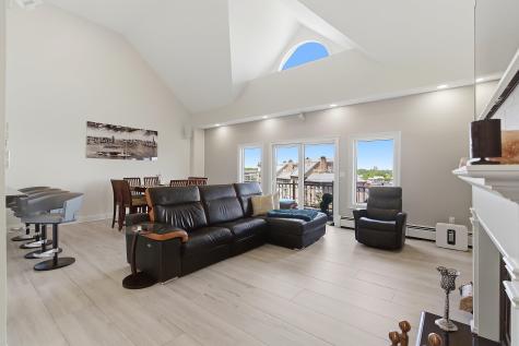 101 Shearwater Court East Jersey City NJ 07305