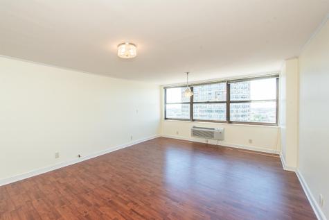 7004 Boulevard East Guttenberg NJ 07093