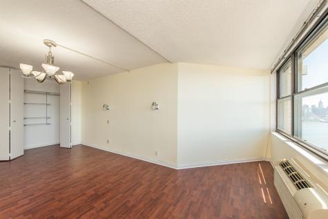 7004 Boulevard East Guttenberg NJ 07093