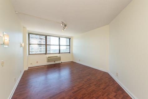 7004 Boulevard East Guttenberg NJ 07093