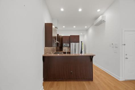 324 York Street Jersey City NJ 07302