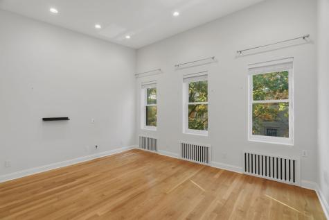 324 York Street Jersey City NJ 07302