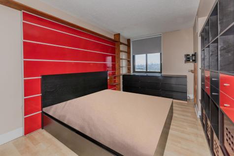 2105 Harmon Cove Tower Secaucus NJ 07094