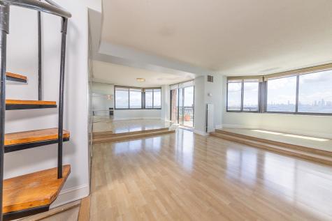 2105 Harmon Cove Tower Secaucus NJ 07094