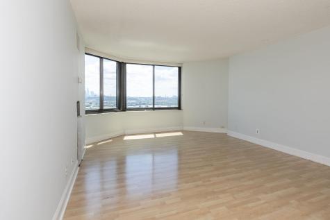 2105 Harmon Cove Tower Secaucus NJ 07094