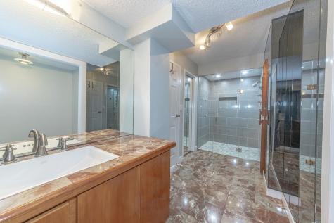 2105 Harmon Cove Tower Secaucus NJ 07094