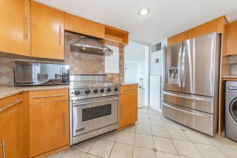 2105 Harmon Cove Tower Secaucus NJ 07094