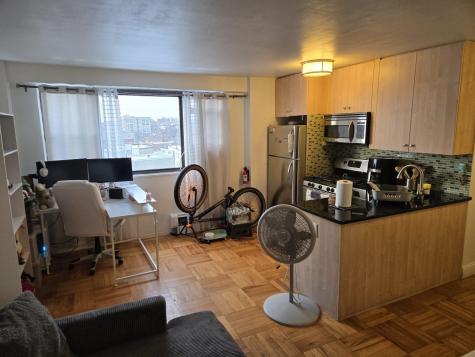 6515 Boulevard East West New York NJ 07093