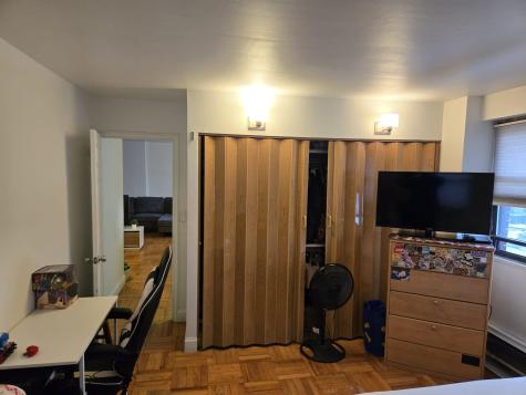 6515 Boulevard East West New York NJ 07093