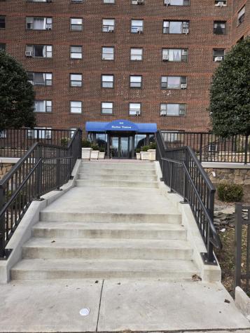 6515 Boulevard East West New York NJ 07093