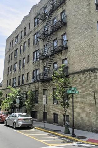 4310 Palisade Avenue Union City NJ 07087